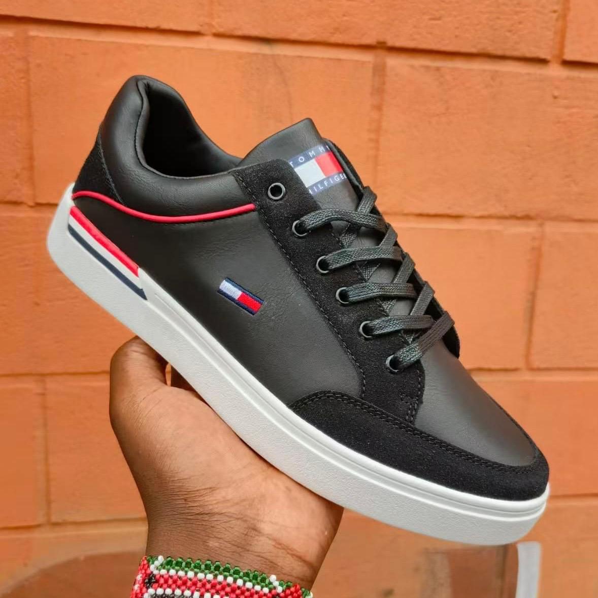 Tommy Hilfiger Black
